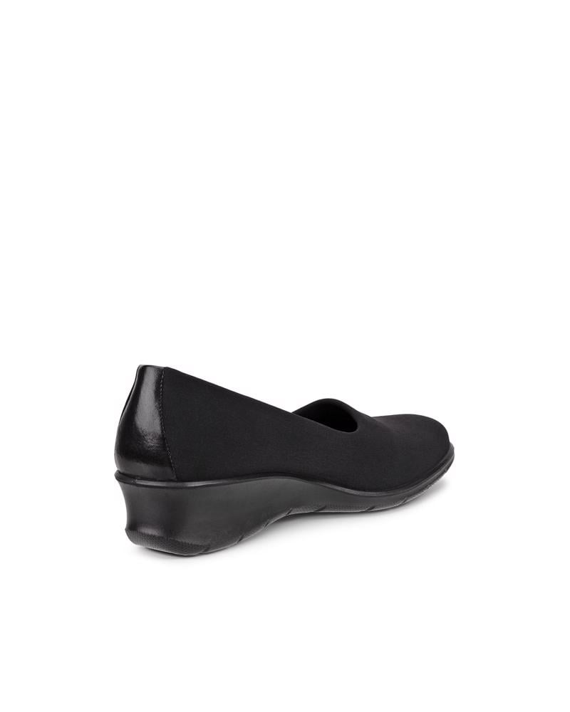 BLACK ECCO FELICIA LOAFER STRETCH