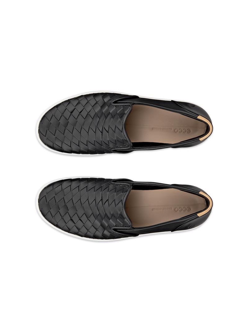 BLACK ECCO SOFT 7 W SLIP ON WOVEN