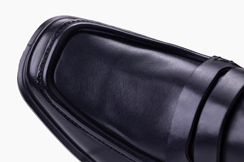 BLACK ECCO HELSINKI 2 PENNY LOAFER