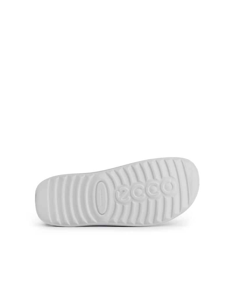 White ECCO COZMO CLOG