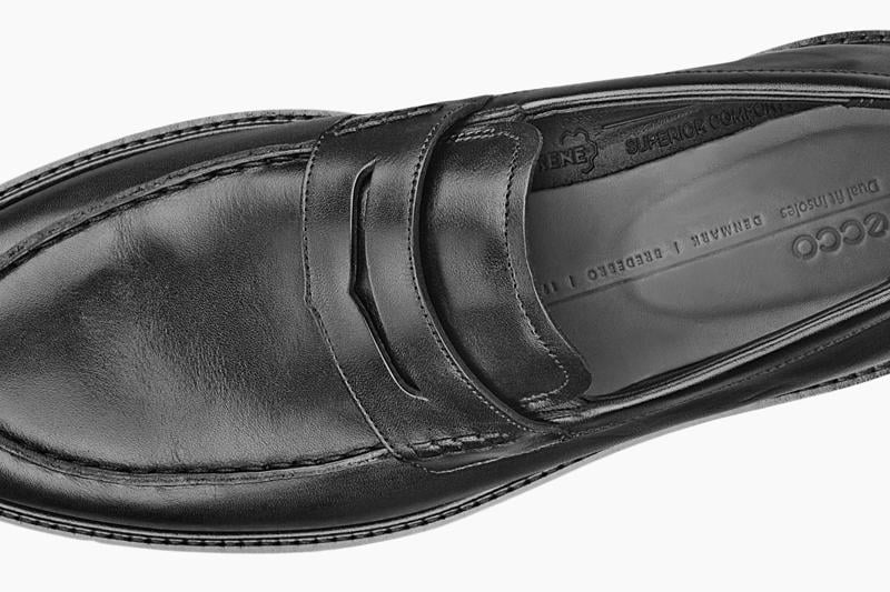 BLACK ECCO METRO LONDON M LOAFER