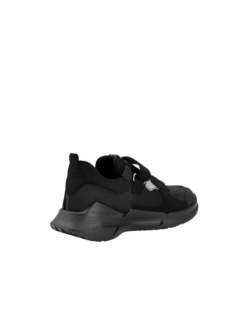 BLACK ECCO BIOM 2.2 K WP