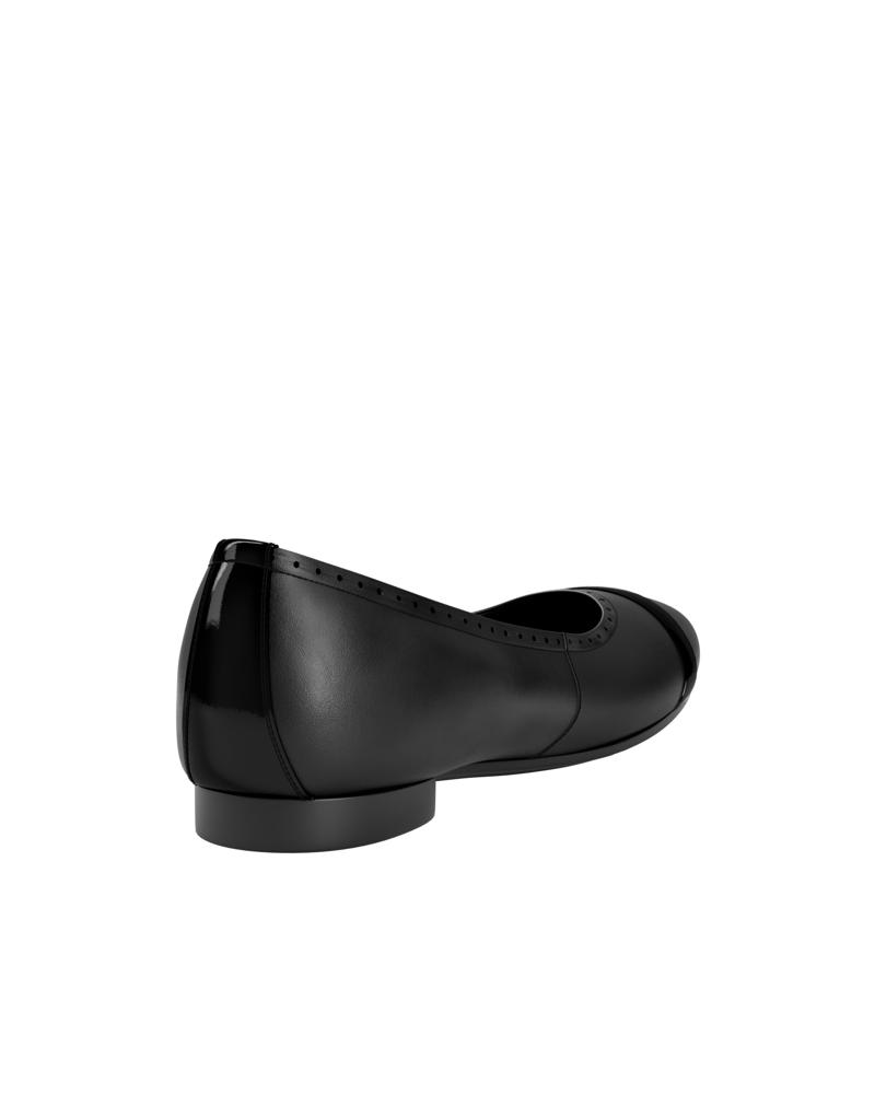 BLACK ECCO ANINE BALLERINA