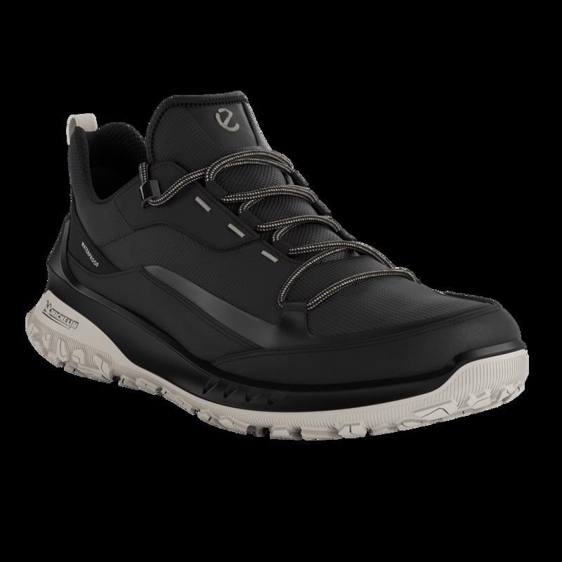 BLACK ECCO ULT-TRN W LOW WP