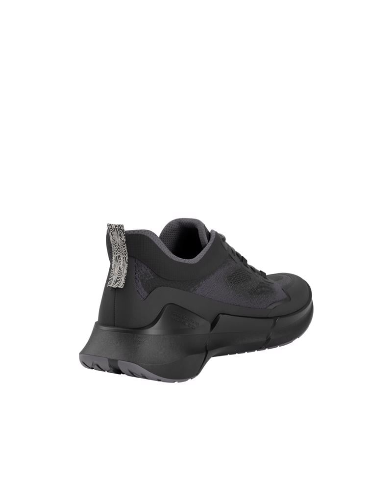 BLACK ECCO BIOM 2.2 M LOW TEX