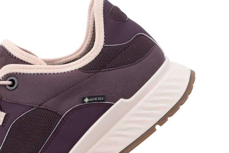 Purple ECCO EXOSTRIDE W GTX TEX