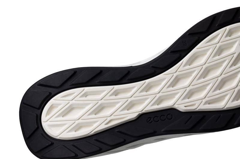 White ECCO BIOM 720 W BREATHRU