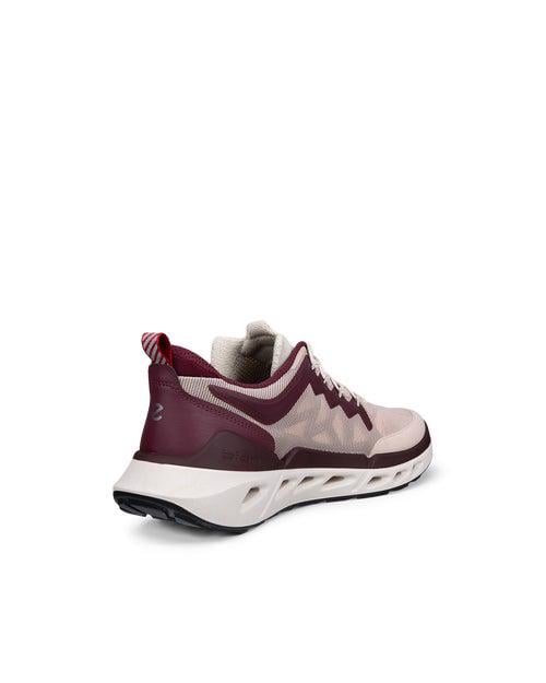 Red ECCO BIOM 720 W BREATHRU