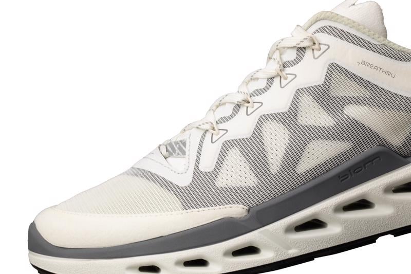 White ECCO BIOM 720 M BREATHRU