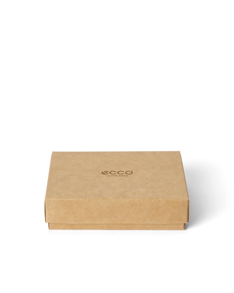 Beige ECCO Card Case Zipped