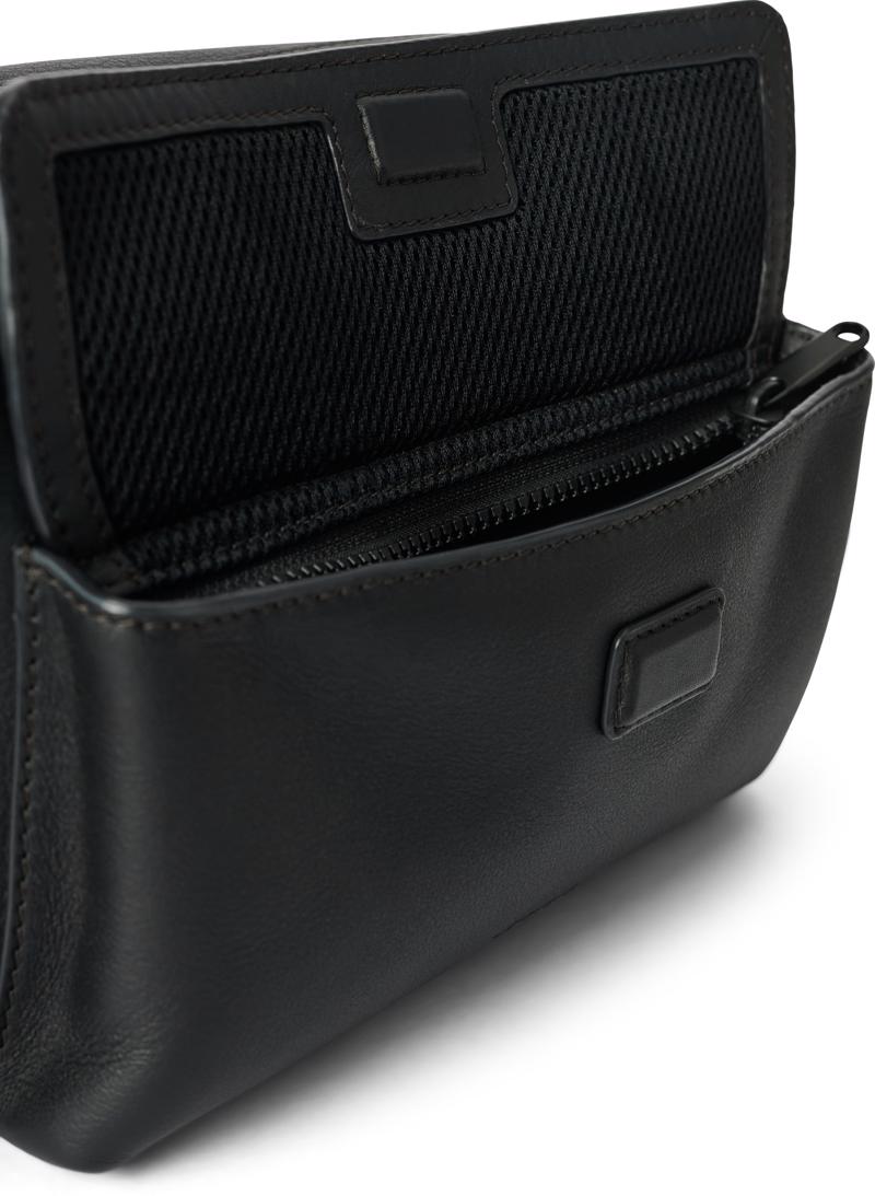 BLACK ECCO Camera Bag City Crossbody