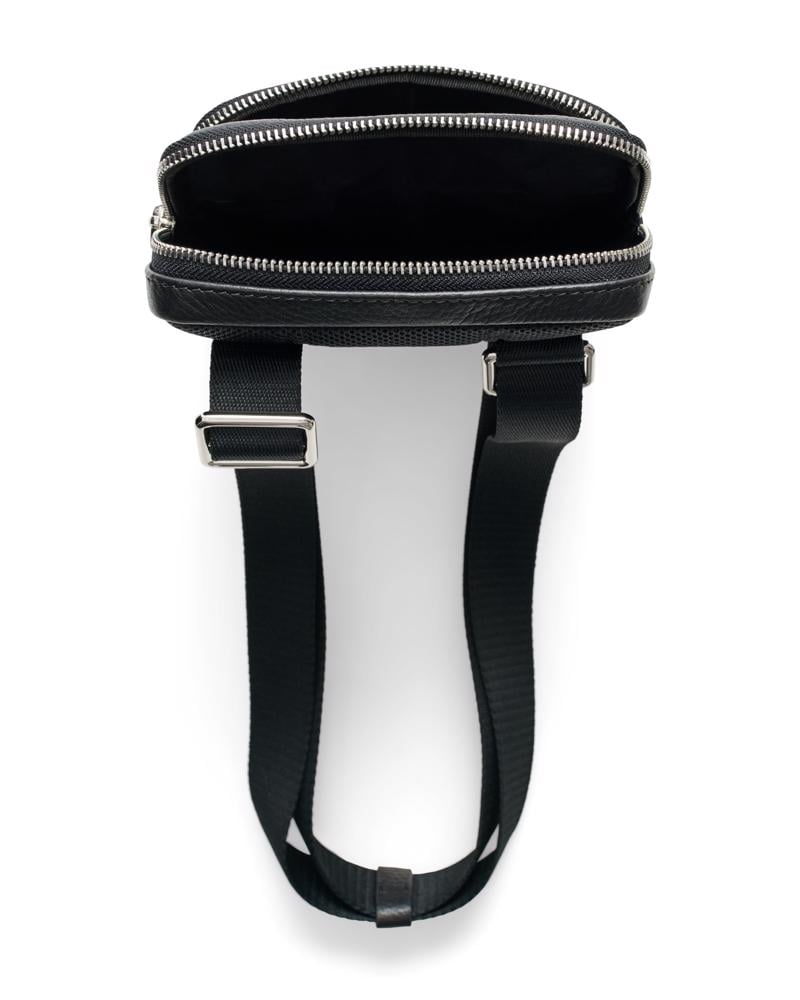 BLACK ECCO Essential NS Pouch