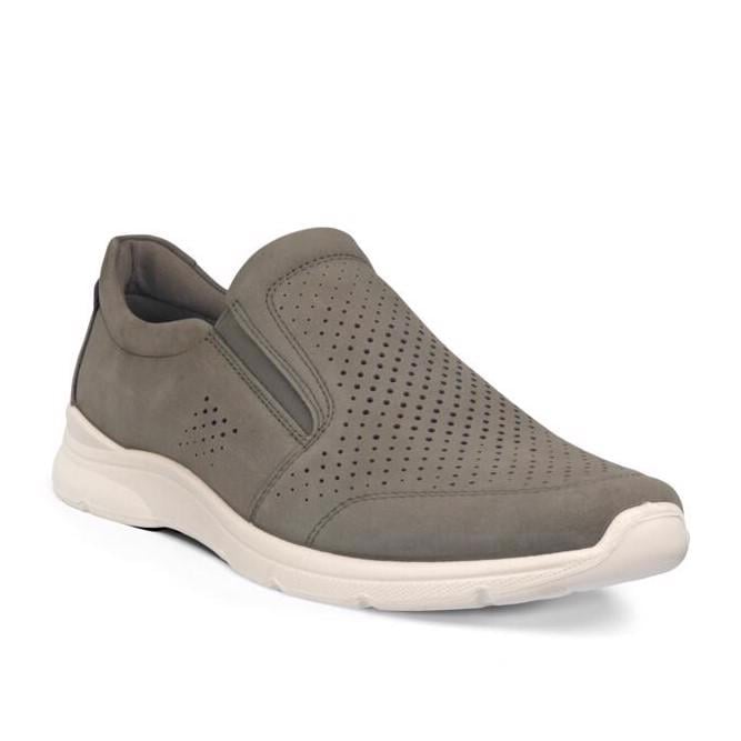 Green ECCO Irving Tarmac